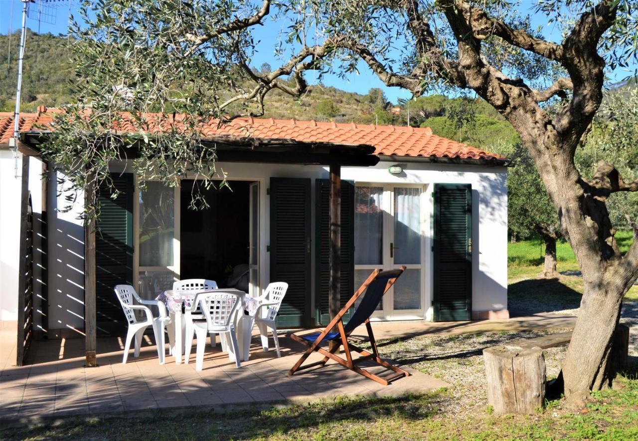 Aparthotel Il Poggio Marcuccio Lacona Exteriér fotografie