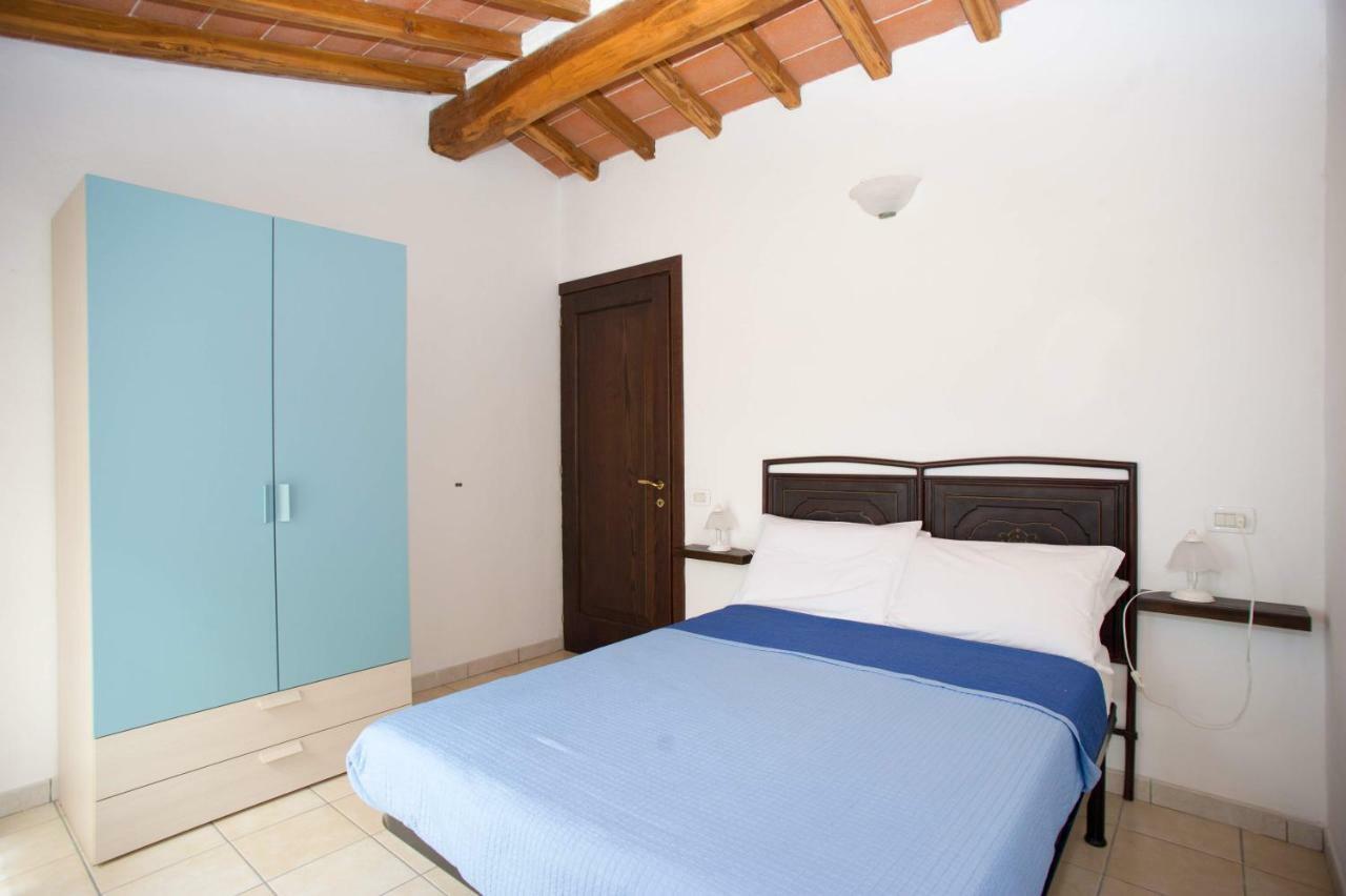 Aparthotel Il Poggio Marcuccio Lacona Exteriér fotografie