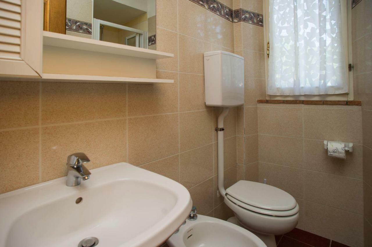 Aparthotel Il Poggio Marcuccio Lacona Exteriér fotografie